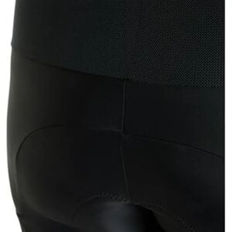 Madison Women's Roam Cargo Cycling Shorts in Black-4