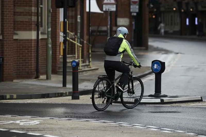 Madison Women's Stellar FiftyFifty Reflective Waterproof Jacket in Hi-Viz Yellow/Silver-6