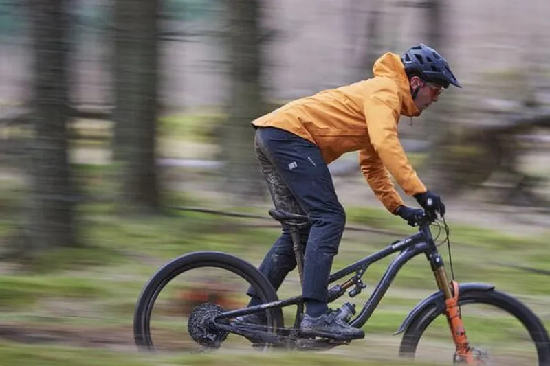 Madison DTE 3-Layer Waterproof Trousers in Black-2