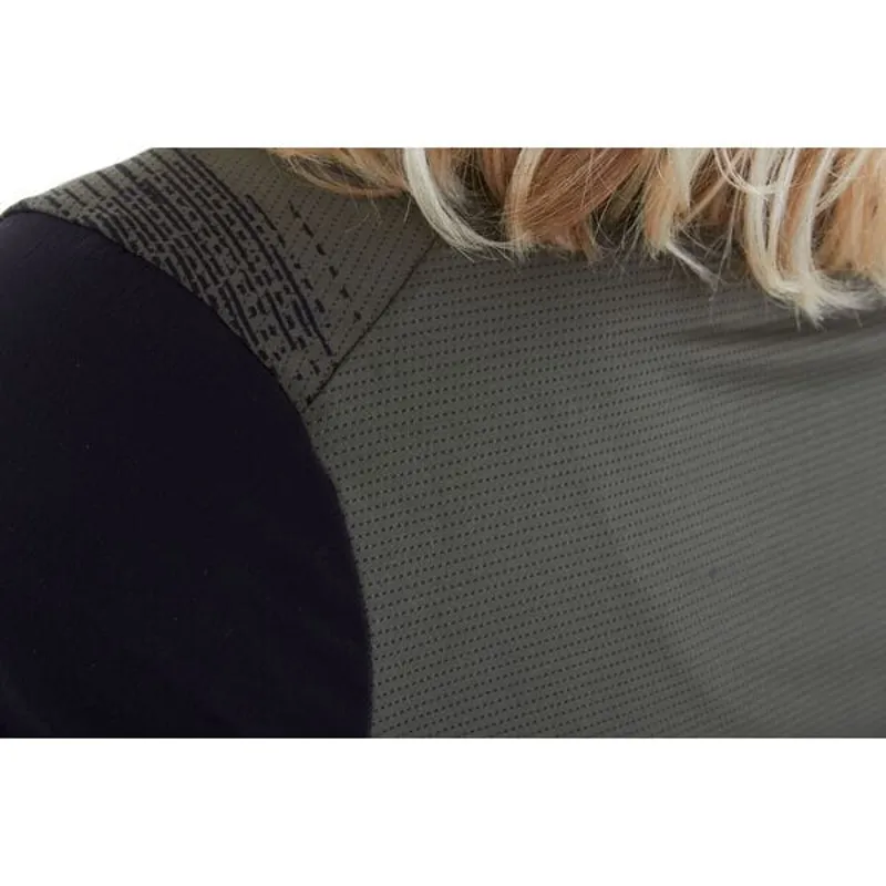 Madison Women's Flux Long Sleeve Trail Jersey Midnight Green/Black-5