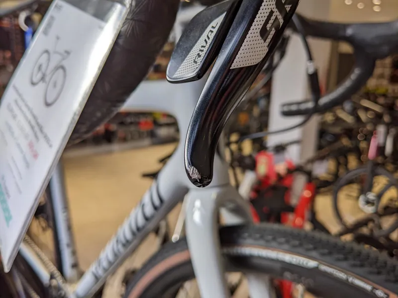 EX DISPLAY Specialized Crux Comp Gravel Road Bike 56cm 2023 in Gloss Dove Grey Metallic Navy-2