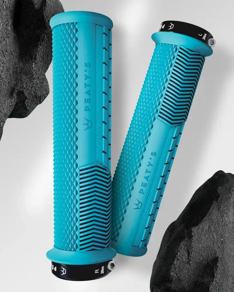 Peaty's Monarch Knurl Grip Thin Lock-On Grips in Turquoise-1