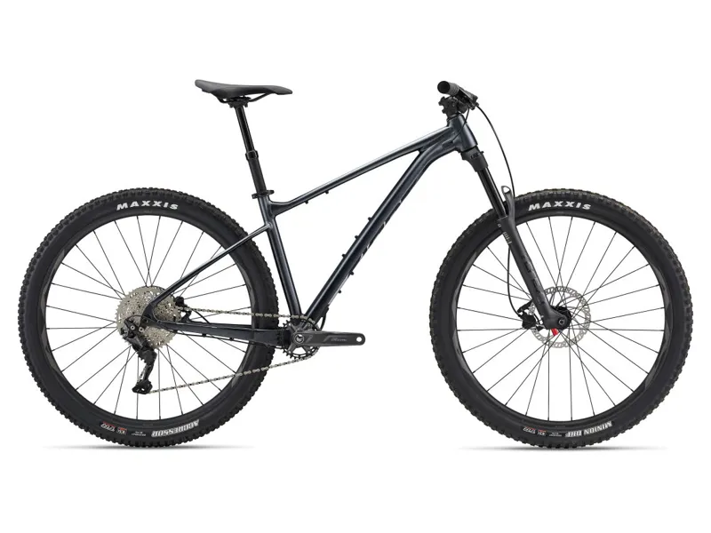 Giant Fathom 2 Mountain Bike 2024 in Diamond