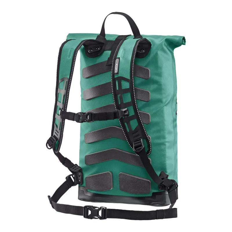 Ortlieb Commuter-Daypack 21L in Atlantis Green-5