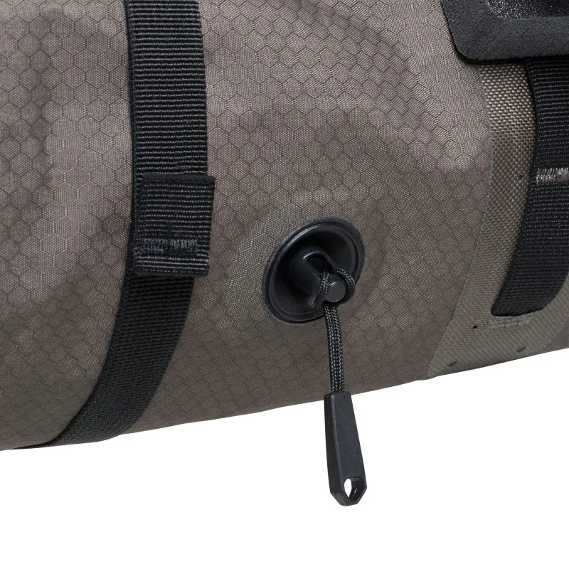 Ortlieb Handlebar-Pack 15L in Dark Sand-4