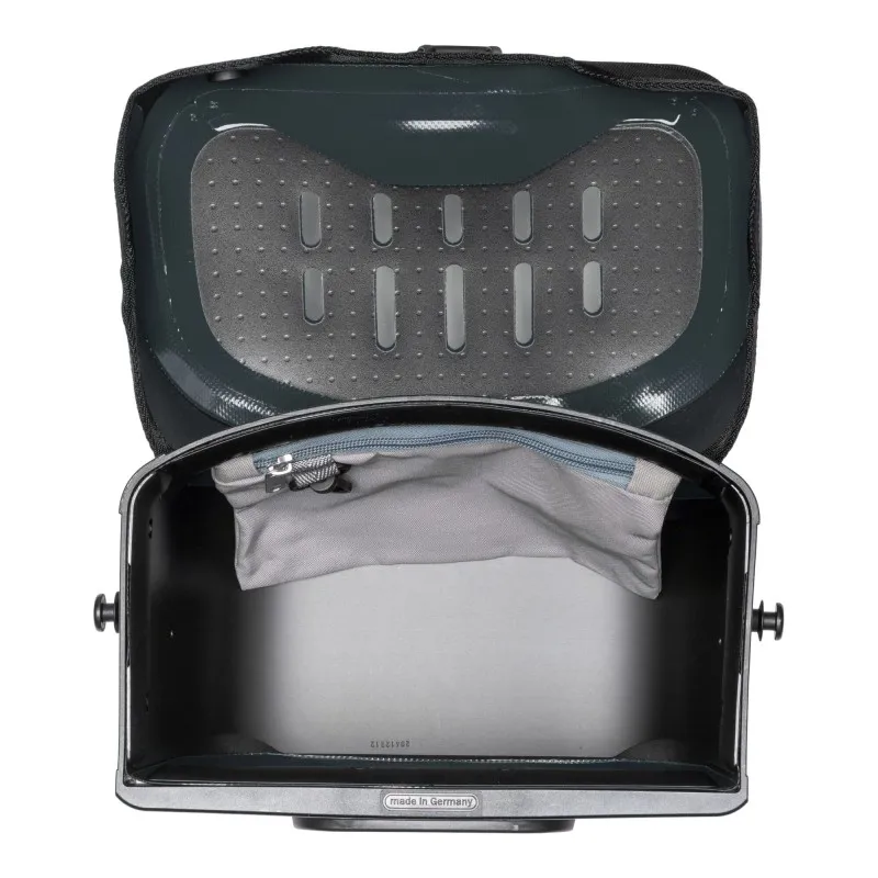 Ortlieb Ultimate 6.5L Handlebar Bag in Asphalt-4