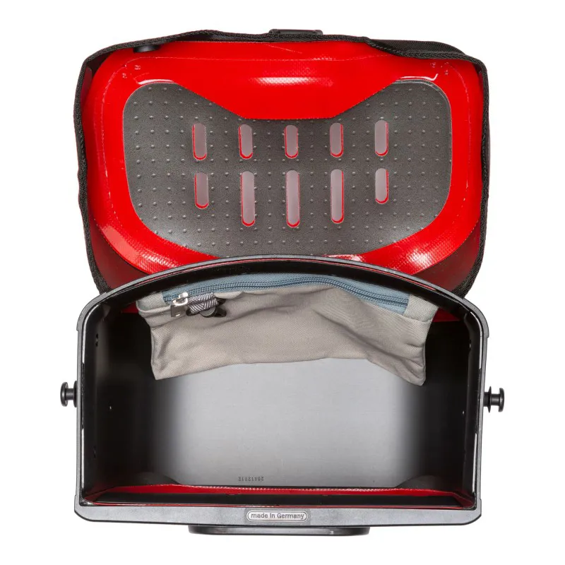 Ortlieb Ultimate 6.5L Handlebar Bag in Red-3