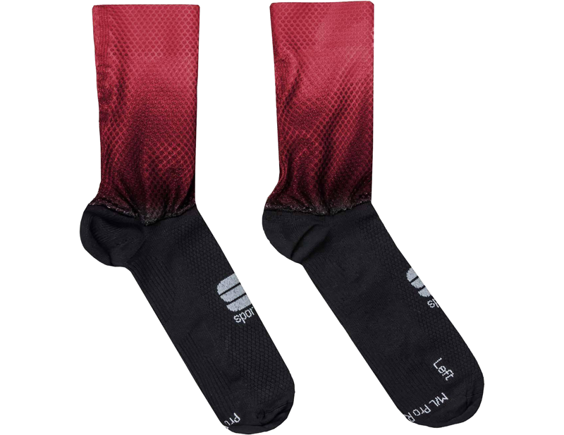 Balfes Bikes Sportful Race Mid Socks in Black/Red | Free postage over £30, £10 off first order, price match & 0% finance.