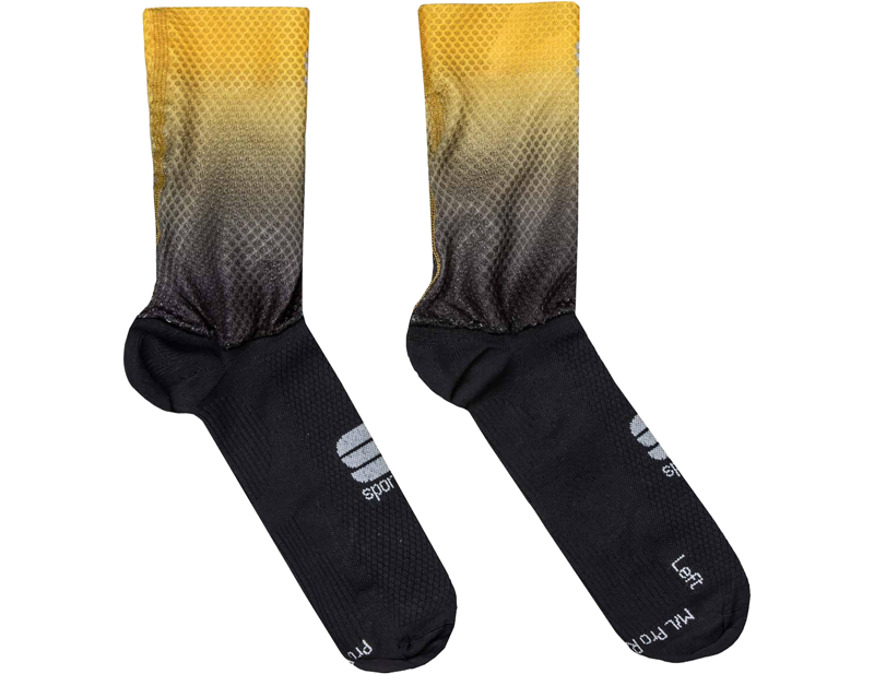 Balfes Bikes Sportful Race Mid Socks in Black/Yellow | Free postage over £30, £10 off first order, price match & 0% finance.