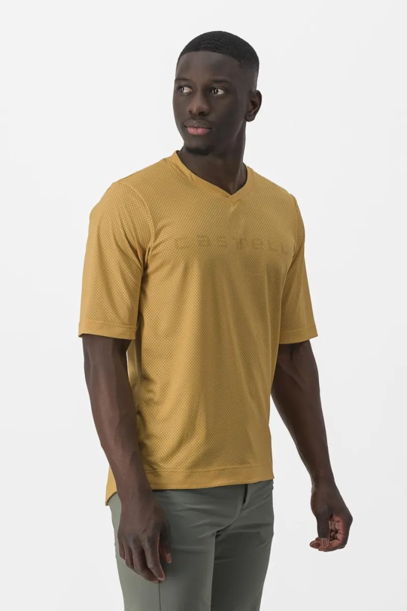 Castelli Trail Tech 2 T-Shirt in Honey-4