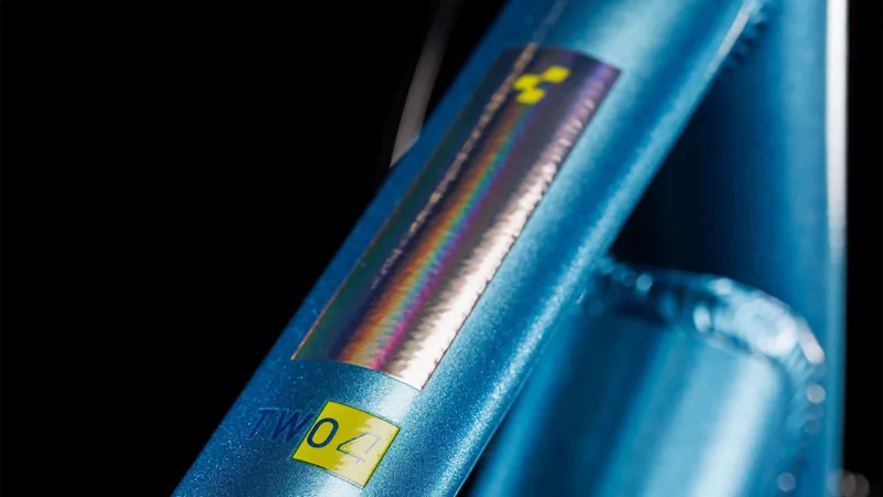 Cube Numove 240 24 Inch Wheel Kids Bike 2025 in Blue/Lime-4