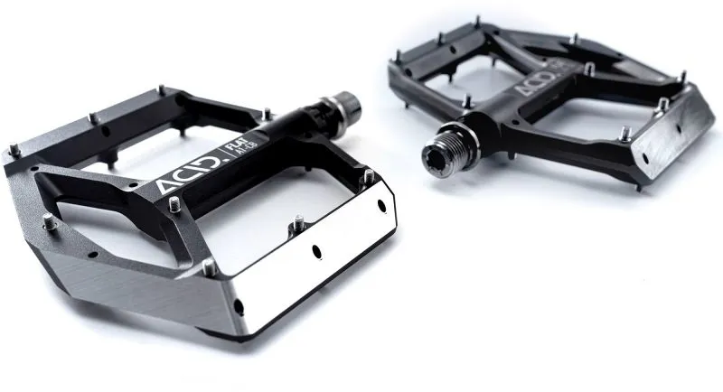 Acid A1-CB flat pedals in black-1