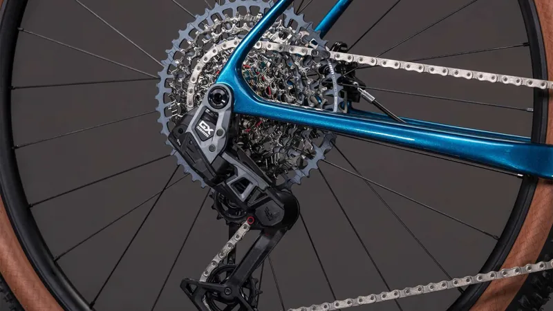 Cube Reaction c:62 SLX Hardtail Mountain Bike 2026 in Electricblue / White-5