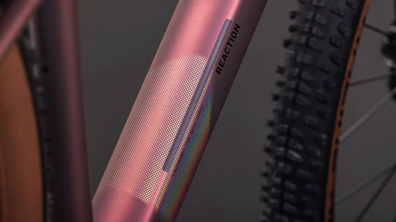 Cube Reaction Pro Hardtail Mountain Bike 2026 in Shiftblush/Black-2