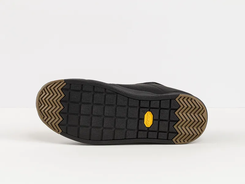 Bontrager Flatline Flat Mountain Bike Shoe in Black-1