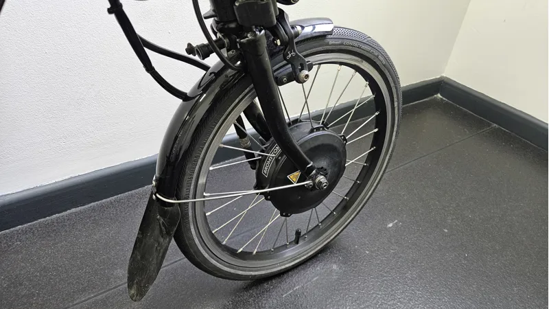 EX DEMO Brompton Electric P Line Explore 12 Speed Folding Bike High 2025 in Midnight Black-4