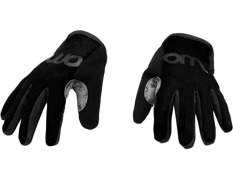 Woom TENS Gloves in Black