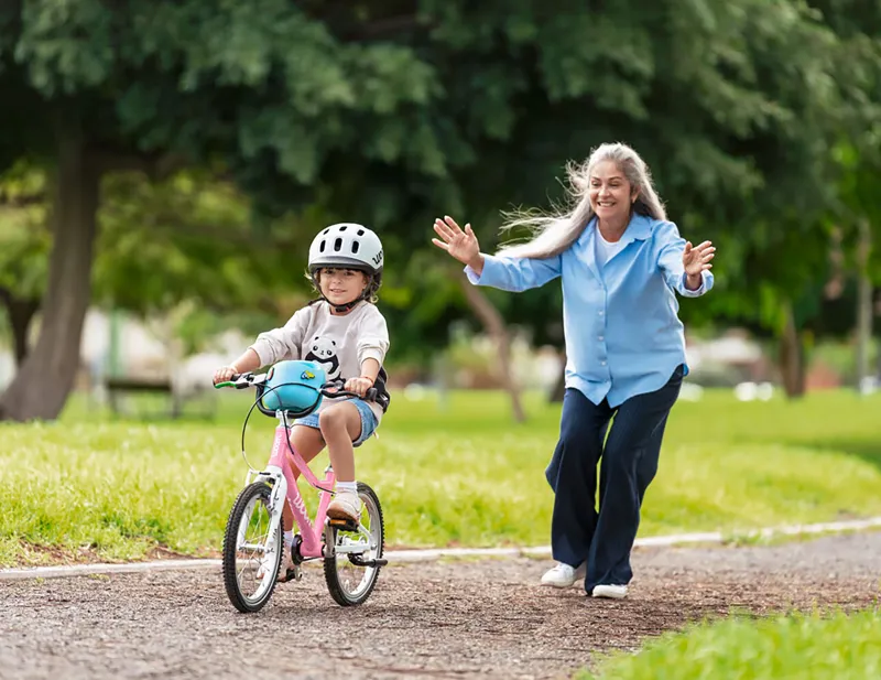 woom GO 2 14in Kids Bike 2027 in Powder Pink-10