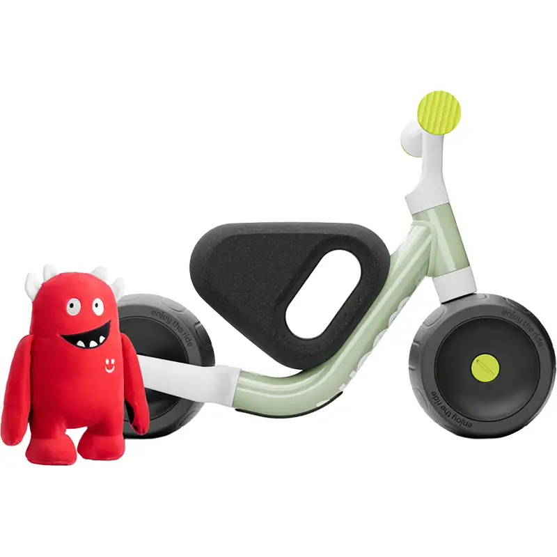 Balfes Bikes Woom Wow Self-Balancing Bike in Soft Sprout | Free postage over £30, £10 off first order, price match & 0% finance.
