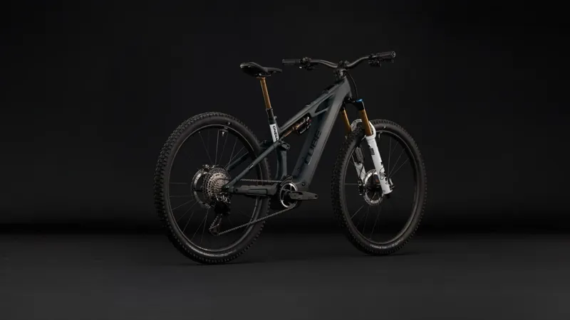 Cube Stereo Hybrid One44 HPC At 800 Electric Full Sus MTB 2027 in Carbon/White-10