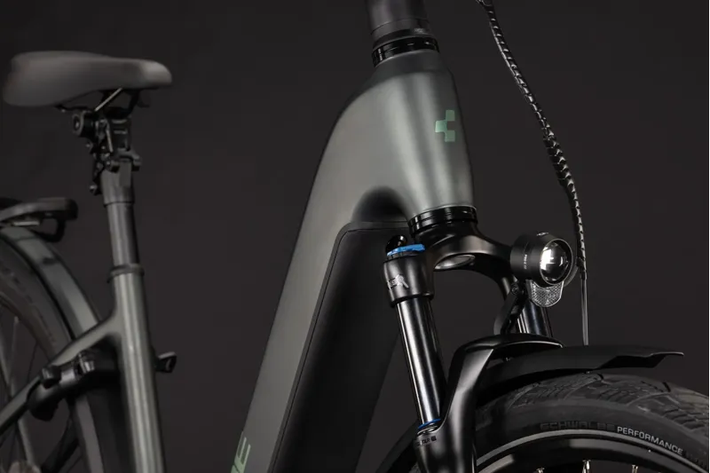 Cube Kathmandu Hybrid Deluxe Pro 800 Electric Aluminium bike 2027 in Blackforest/Chrome-5