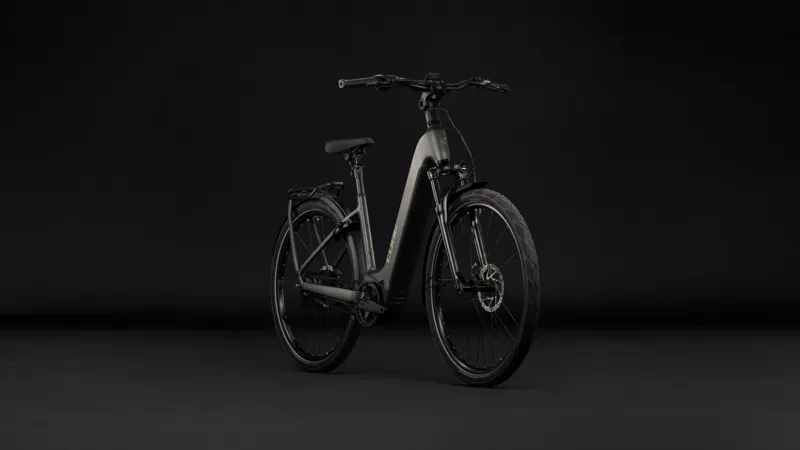 Cube Kathmandu Hybrid Deluxe Pro 800 Electric Aluminium bike 2027 in Blackforest/Chrome-4