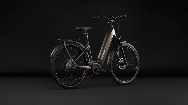 Cube Kathmandu Hybrid EXC 800 Electric Aluminium bike 2027 in Stellar/Chrome-3