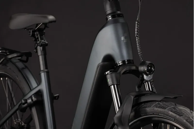 Cube Kathmandu Hybrid Deluxe EXC 800 Electric Aluminium bike 2027 in Stealthgrey/Grey-5