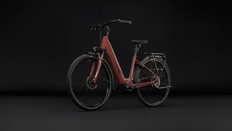 Cube Supreme Hybrid Comfort Pro 600 Electric Aluminium bike 2027 in Burgundy/Claret-2