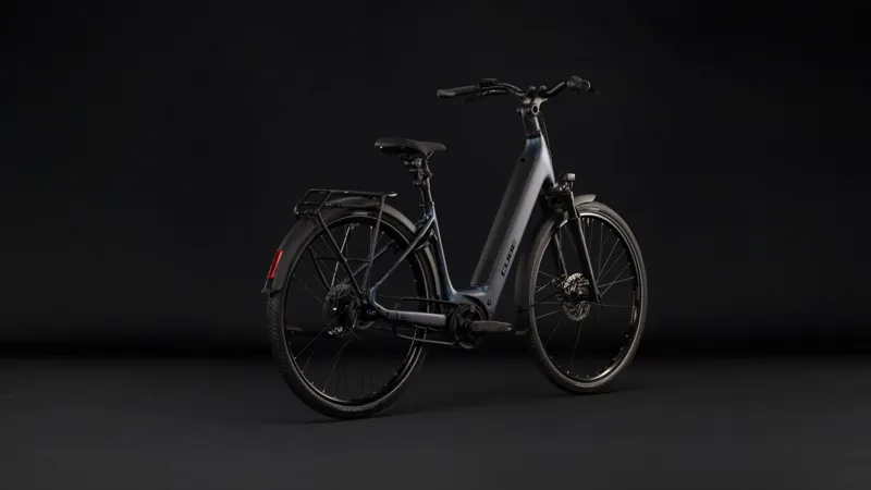 Cube Supreme Hybrid Deluxe One 600 Electric Aluminium bike 2027 in Navyblack/Black-4