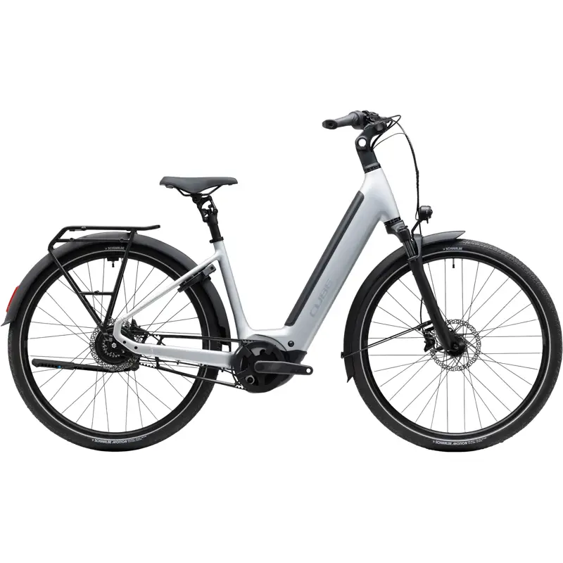 Balfes Bikes Cube Supreme Hybrid Deluxe Pro 600 Electric Aluminium bike 2027 in Silverstar/Reflex | Free postage over £30, £10 off first order, price match & 0% finance.