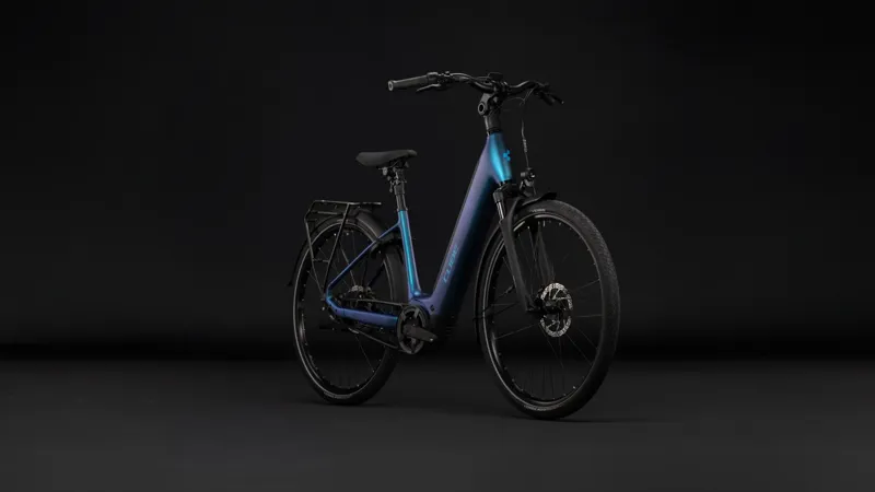 Cube Supreme Hybrid Deluxe Pro 600 Electric Aluminium bike 2027 in Nebula/Blue-5
