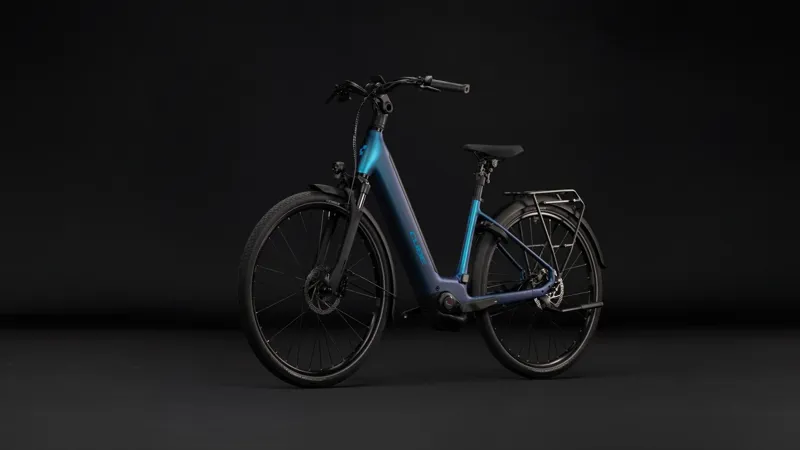 Cube Supreme Hybrid Deluxe Pro 600 Electric Aluminium bike 2027 in Nebula/Blue-3