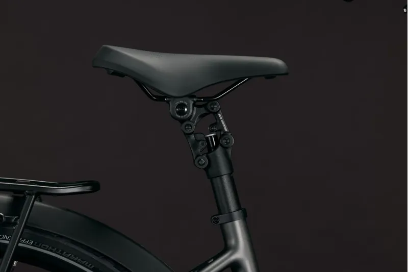 Cube Supreme Hybrid Deluxe SLT 600 Electric Aluminium bike 2027 in Slabgrey/Chrome-7