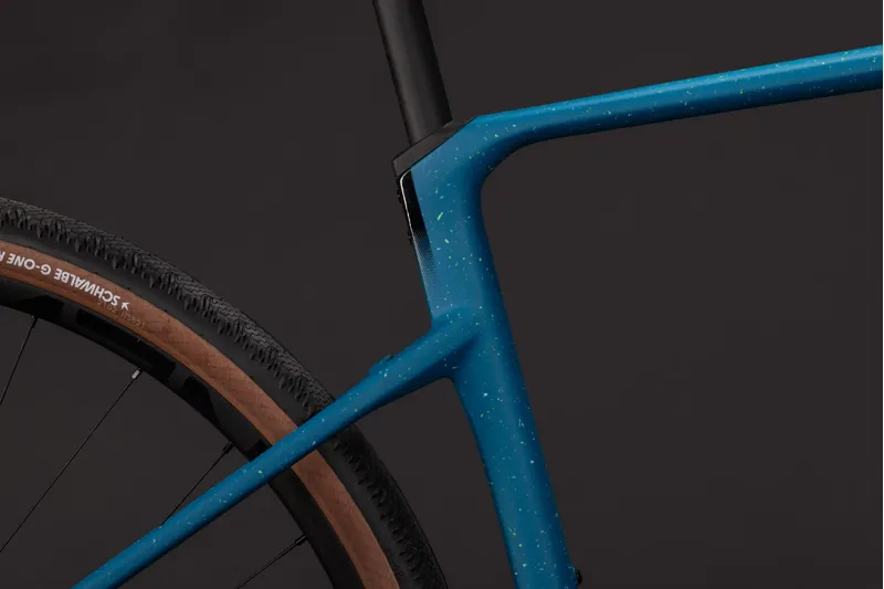 Cube Nuroad Hybrid C:62 EXC 400X Carbon Electric bike 2027 in Tropicalteal/Black-8