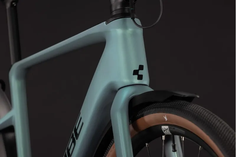 Cube Nulane Hybrid C:62 Race 400X FE Carbon Electric bike 2027 in Seagrey/Black-7
