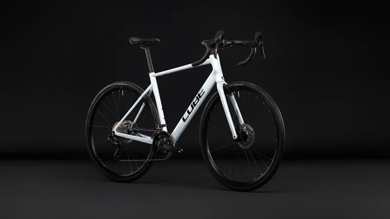 Cube Attain Race Aluminium road bike 2027 in Glacier/Black-5