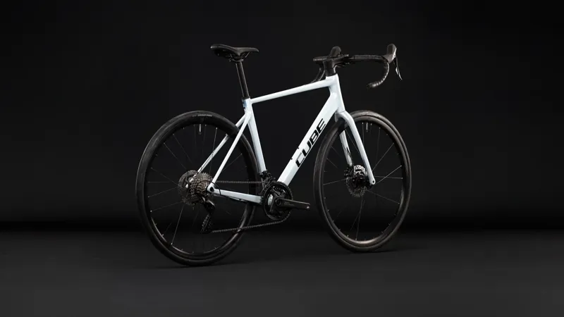 Cube Attain Race Aluminium road bike 2027 in Glacier/Black-4