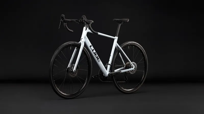 Cube Attain Race Aluminium road bike 2027 in Glacier/Black-3