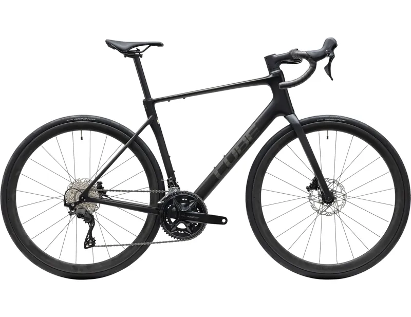 Cube Attain C:62 Race Carbon road bike 2027 in Carbon/Coalchrome