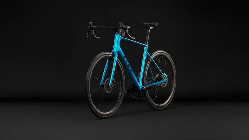 Cube Attain C:62 SLX Carbon road bike 2027 in Bali/Blue-3