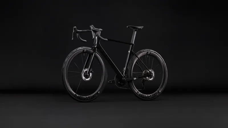 Cube Litening Air C:68X Race Carbon Road bike 2027 in Blackpearl/Black-3
