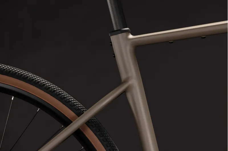 Cube Nuroad One Aluminium Gravel bike 2027 in Wood/Grey-6