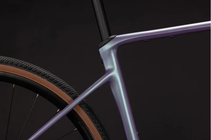 Cube Nuroad Pro Aluminium Gravel bike 2027 in Mysticpurple/Black-6