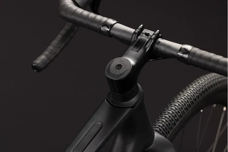 Cube Nuroad C:62 One Carbon Gravel bike 2027 in Carbon/Shiftverde-1