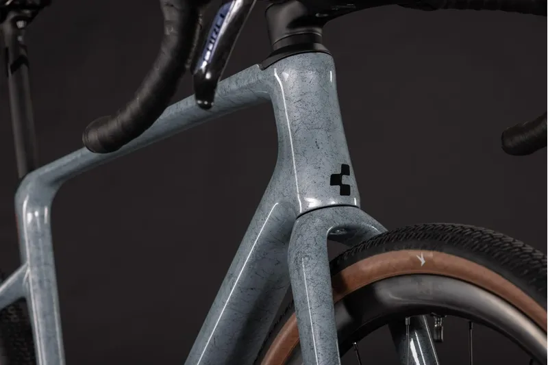 Cube Nuroad C:62 EXC 2027 in Wolf Fibre-10