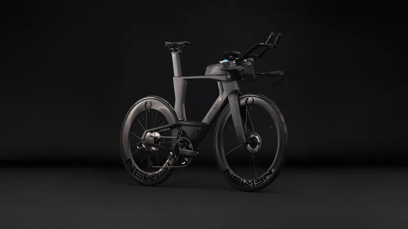 Cube Aerium C:68X Race Carbon 2027 in Carbon/Chrome-1