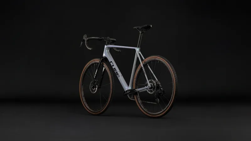 Cube Cross Race C:62 Pro 2027 in Greenfusion/Black-9