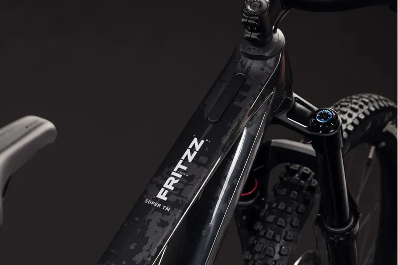 Cube Fritzz C:62 Super TM Full Suspension MTB 2027 in Graphiteglitch/Grey-5