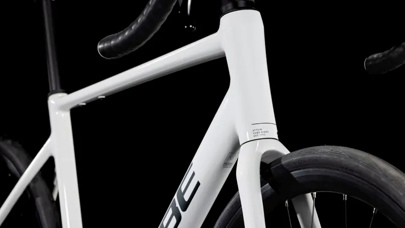 Cube Attain SLX Road Bike 2025 in Cotton/Grey-5